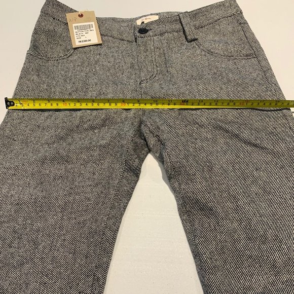 NEW -ceu -  3/4 pants - Picture 4 of 7